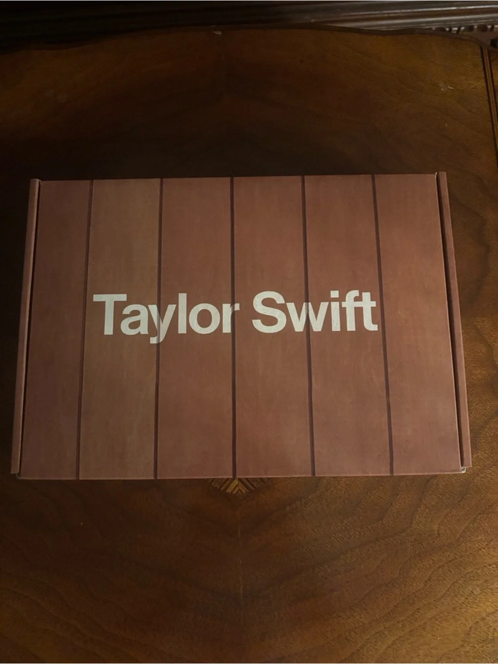 Taylor Swift Wall Clock 🕰️ Vinyl and CD versatile